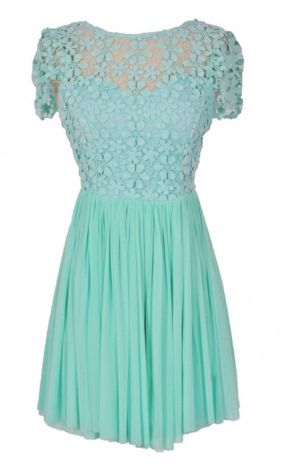 Garden of Eden Capsleeve Crochet Lace Dress in Mint